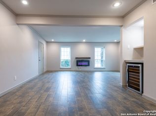 109 Ruelle APT A, San Antonio, TX 78209