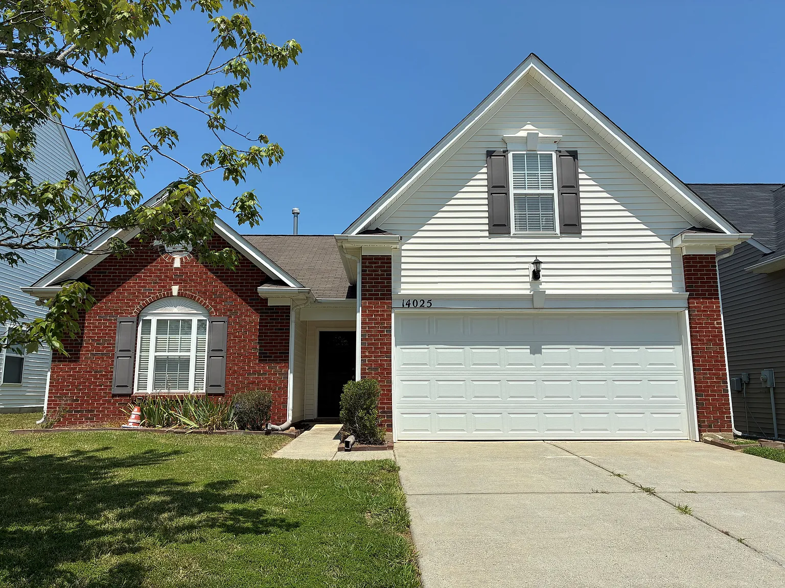 3 bed, 1714 sqft, $2,100 — Photo 1