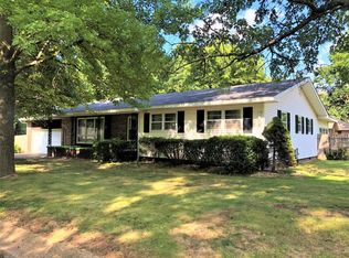 904 Frederick St, Mountain Grove, MO 65711