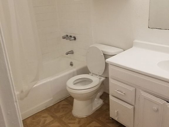 4th image of 6257 Manor Rd
