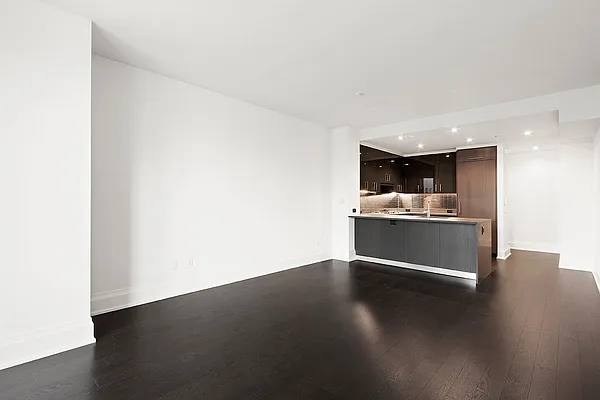 Rented by Nest Seekers International | media 16