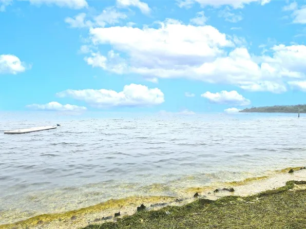 190 Bayview Avenue, Lindenhurst, NY 11757