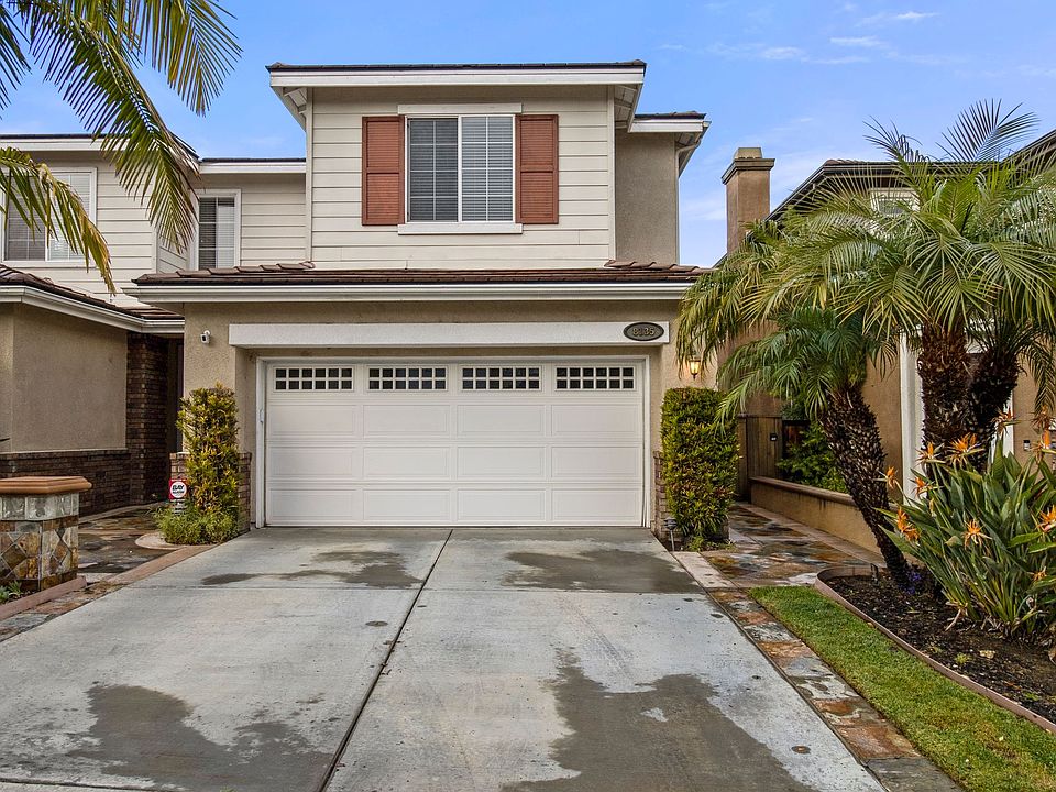 1st image of 8135 E Brookdale Ln