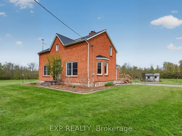 2266 Pettit Rd, Fort Erie, ON L2A 5M4