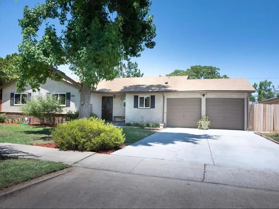 546 E San Ramon Ave
