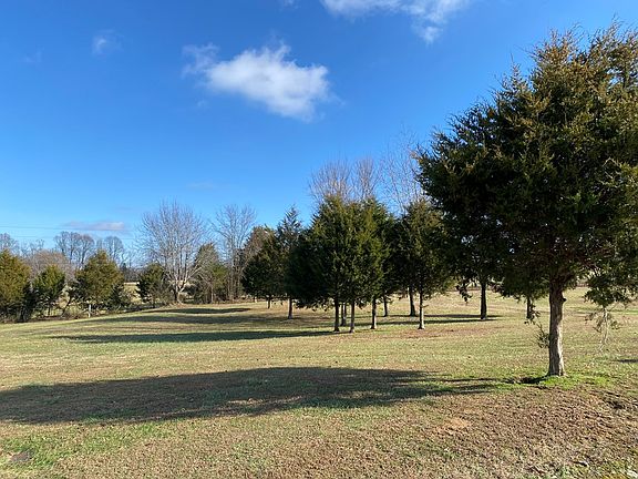 2nd image of 3617 Country Wood Cir