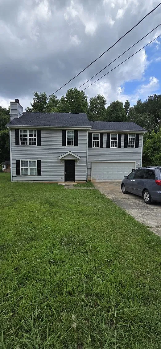 4 bed, 2.5 bath, 1800 sqft, $1,850 — Photo 1