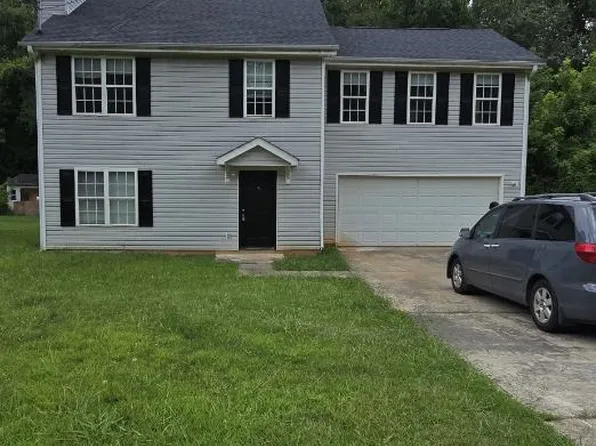 2837 Heritage Ln, Morrow, GA 30260