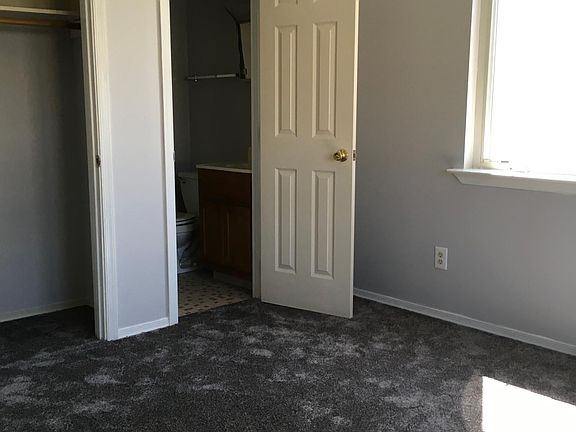 5th image of 22027 Oxford Ct #C 3