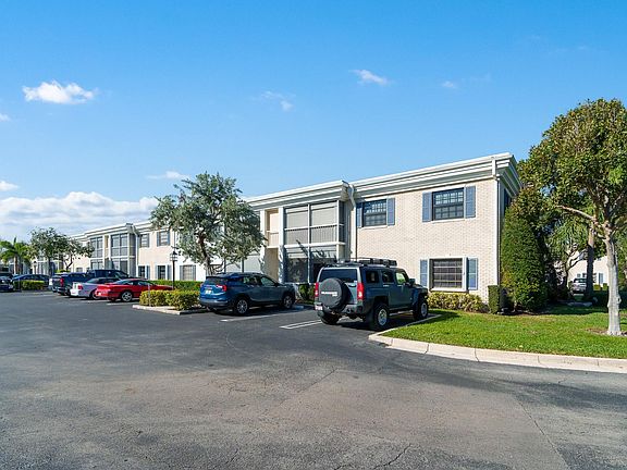 2nd image of 150 Cypress Club Drive #529