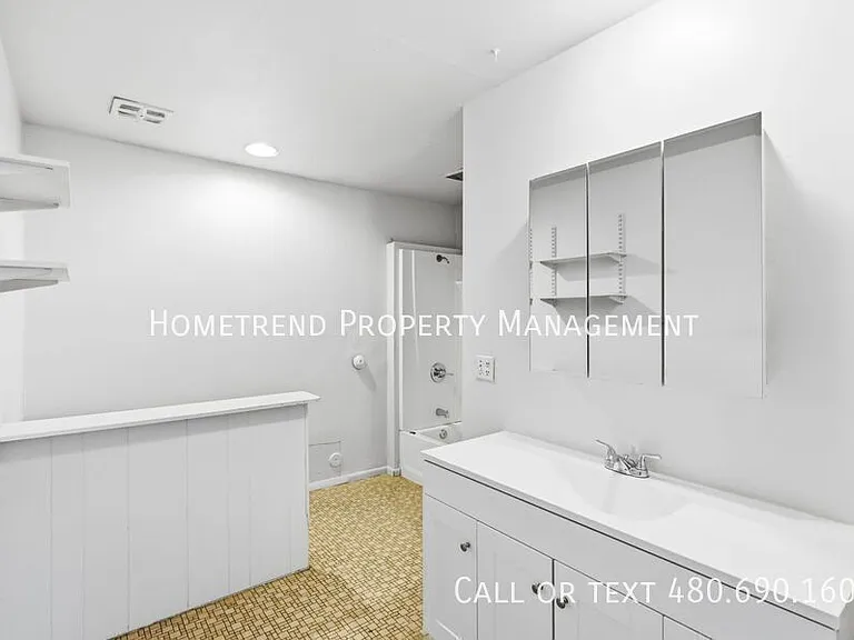 19 W Palo Verde St #2 — Photo 7