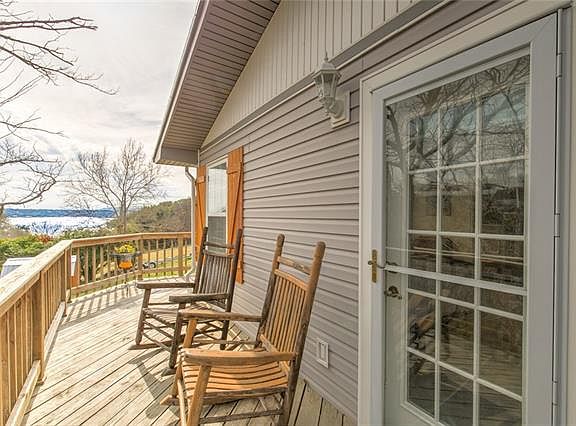 2nd image of 1013 Hidden Cove Trl