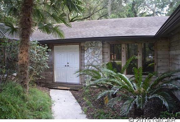 Newer roof and ac