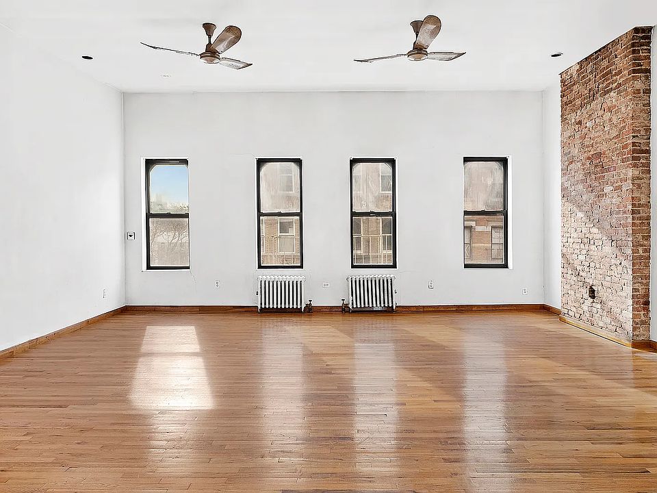 1st image of 257 E 7th St APT 13