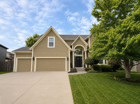 2220 SW Hawk View Rd
