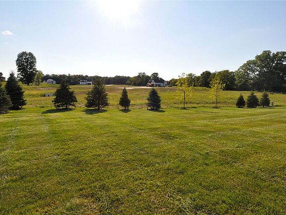 Located on 5282 in Trails End in Delaware, OH