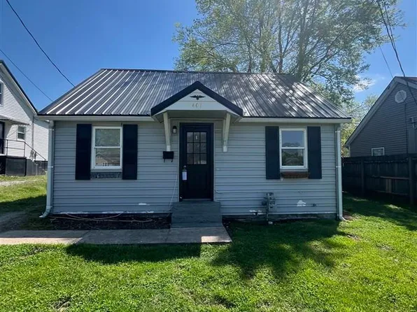 407 W High St, Hodgenville, KY 42748