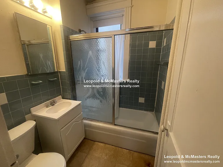 1124 Commonwealth Ave — Photo 89