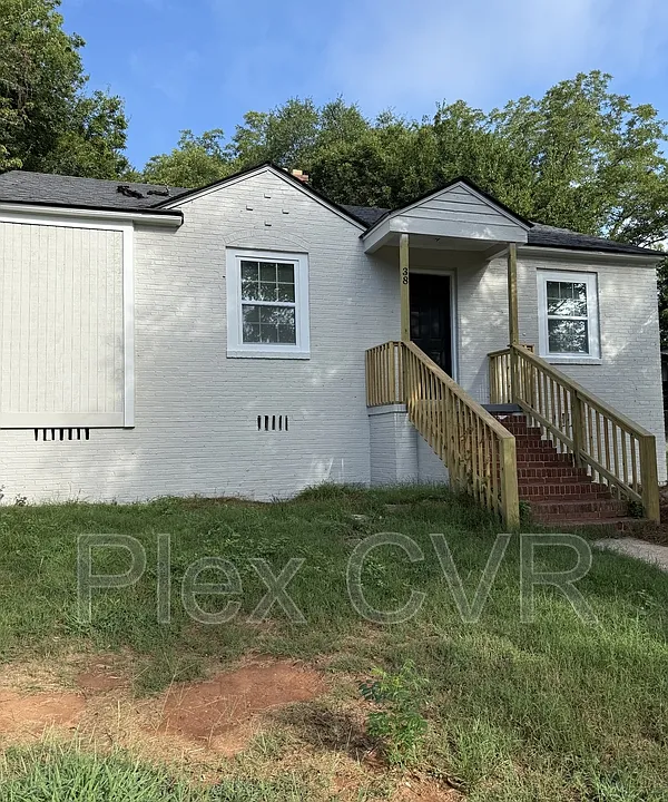 38 Mathews St