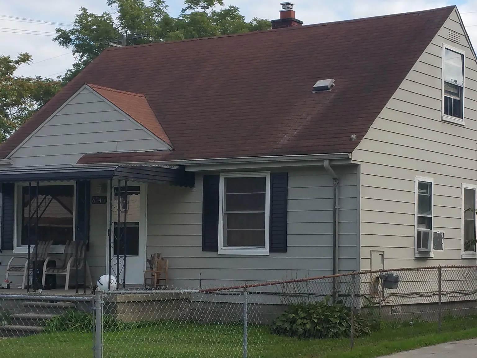4 bed, 1050 sqft, $1,575 — Photo 2