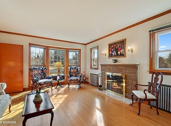 3rd image of 2680 Western Ave #1