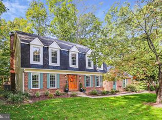 9207 Macswain Pl, Springfield, VA 22153