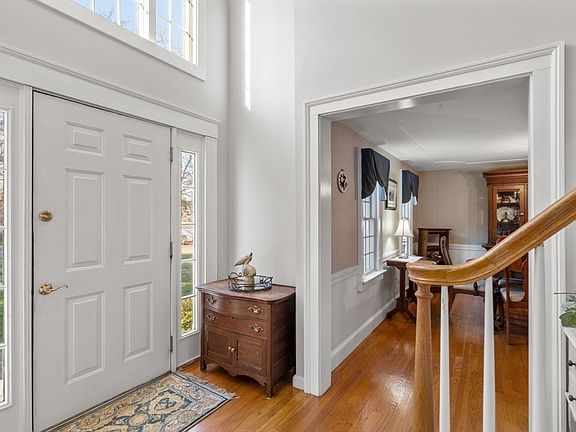 5th image of 45 Plantation Dr