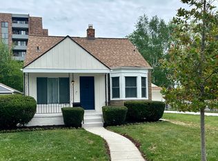 2360 Harvard Rd, Berkley, MI 48072