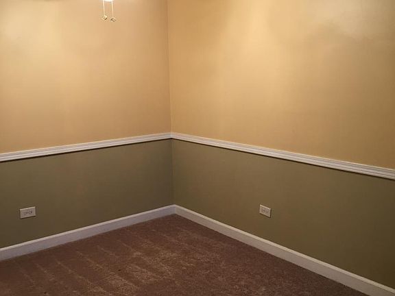 3rd image of 6135 Knollwood Dr #201