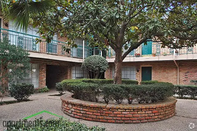 Tanglewood Place — Photo 22