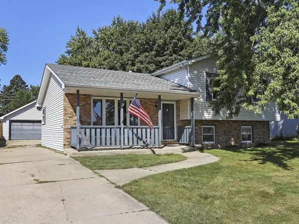 5310 Pershing BOULEVARD, Kenosha, WI 53144