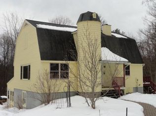 260 S Row Rd, Townsend, MA 01469