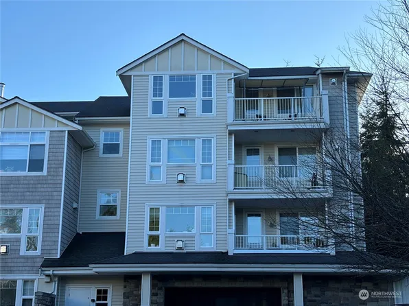 5600 Harbour Pointe Boulevard #2-403, Mukilteo, WA 98275