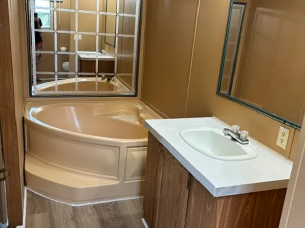 123 Stumphs Ct, Bardstown, KY 40004