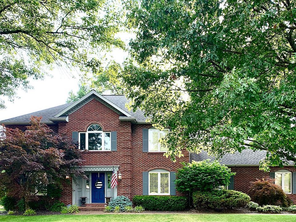 1st image of 501 Sandalwood Dr