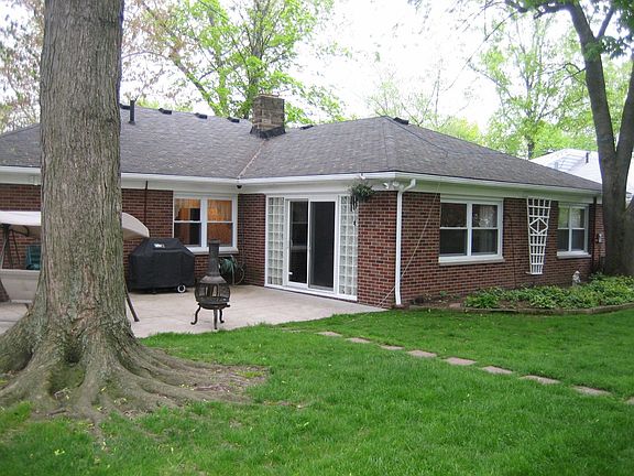 2nd image of 2525 Cleveland Blvd