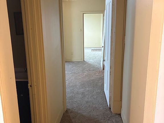 4th image of 407 N 18th St
