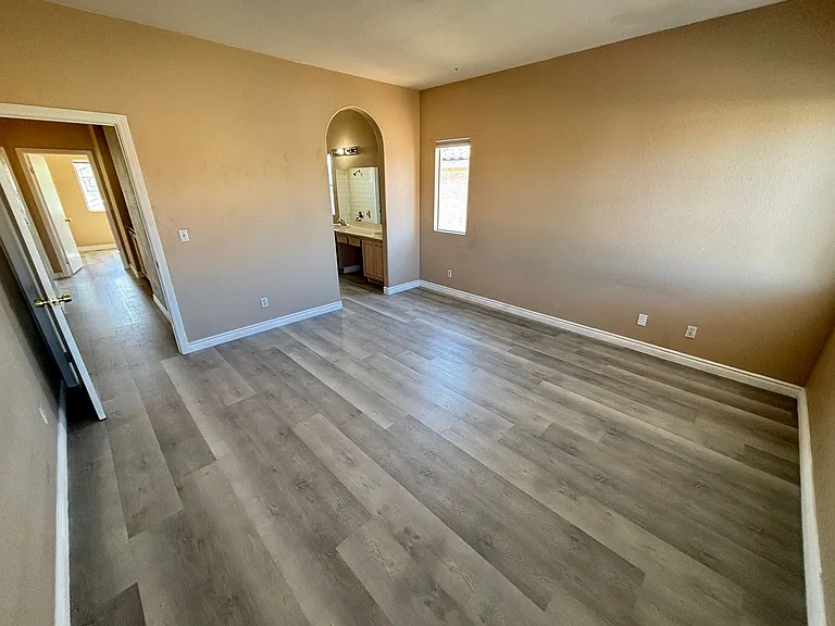 2398 Swifton Ct — Photo 17