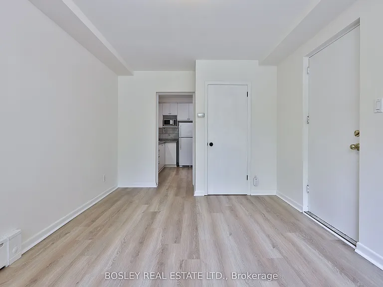 144 Evelyn Ave #LOWER — Photo 20