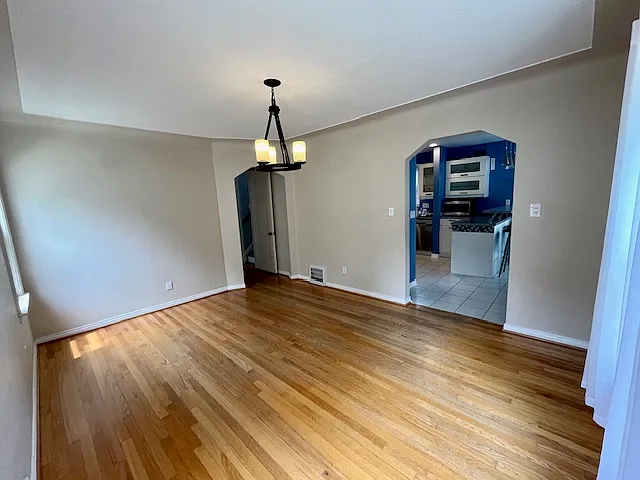 1315 N Altadena Ave — Photo 6