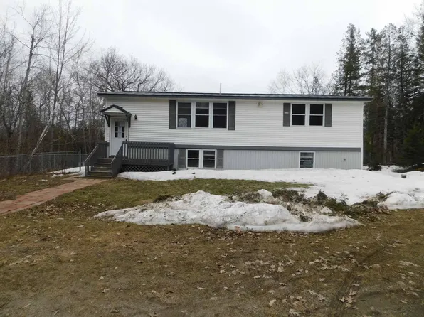 1563 Pushaw Road, Glenburn, ME 04401