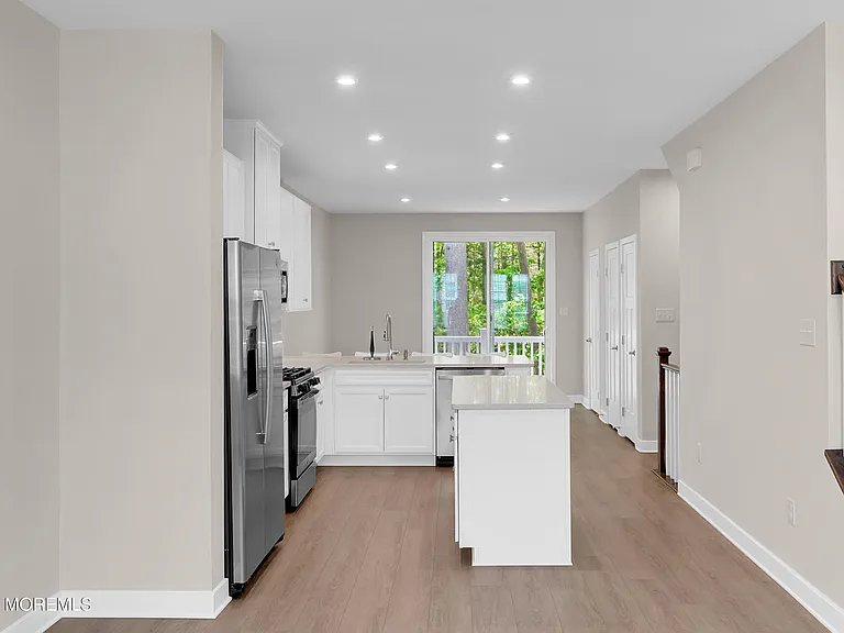 9 Halifax Rd — Photo 17