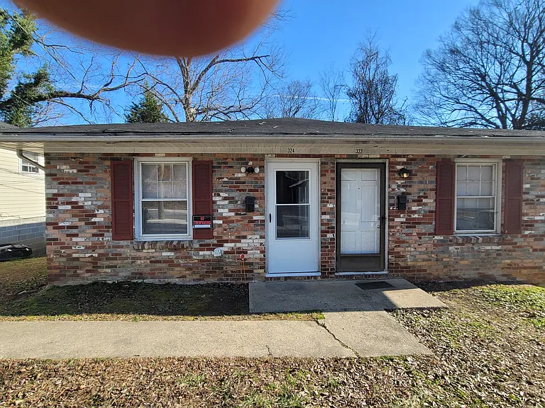 326 Gray St — Photo 1