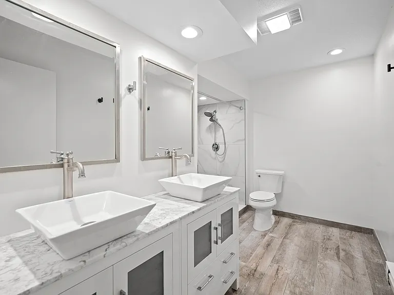 Primary En Suite New Bathroom
Double Sink Vanity