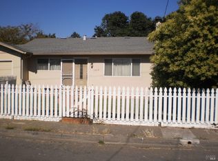 1828 Rosewood Dr, Santa Rosa, CA 95407