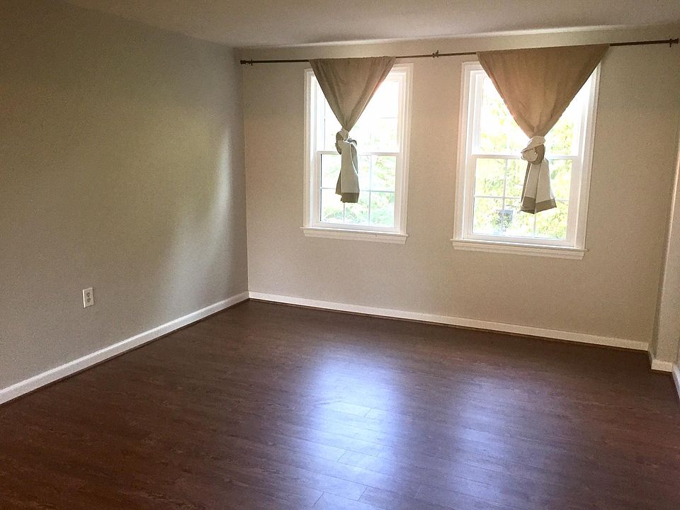 1st image of 6505 10th St Unit B1