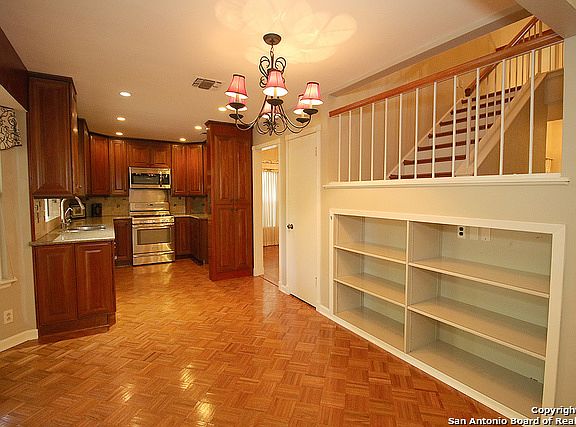 5th image of 3534 Bunyan St