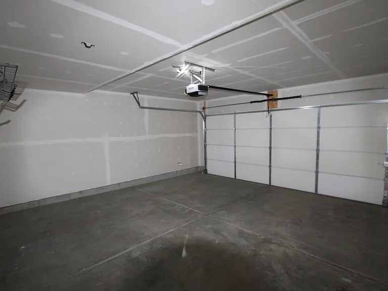 2241 Sassafras Way #C — Photo 16