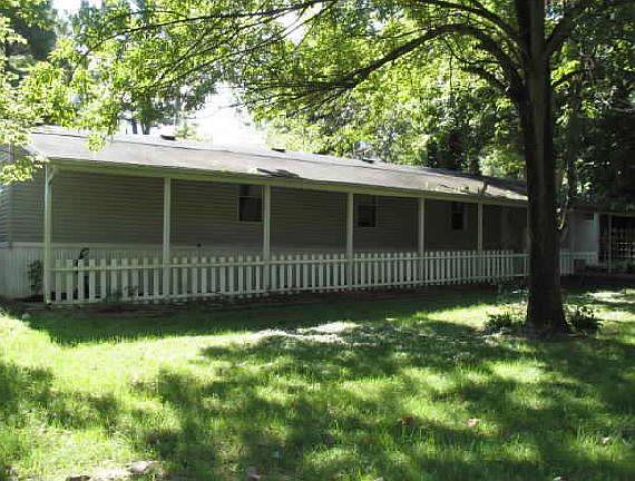 1st image of 301 S Pecan St
