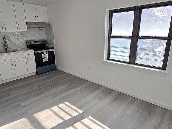5th image of 45-21 76th St #2